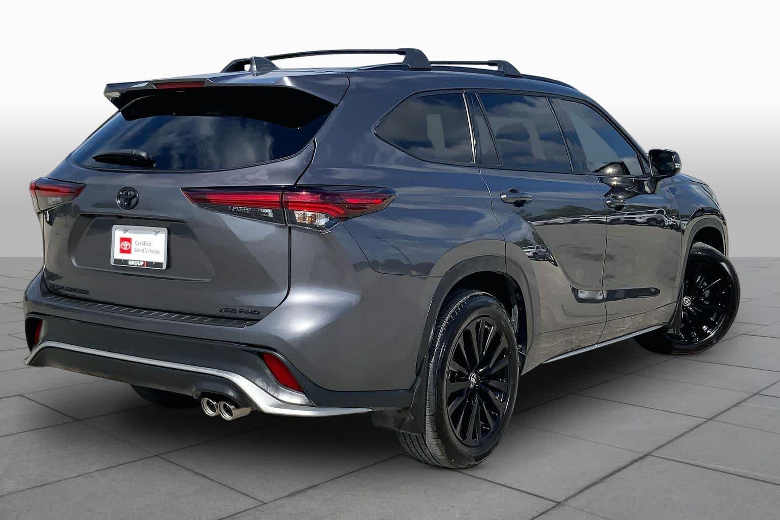 Used 2025 Magnetic Gray Metallic Toyota XSE image 13