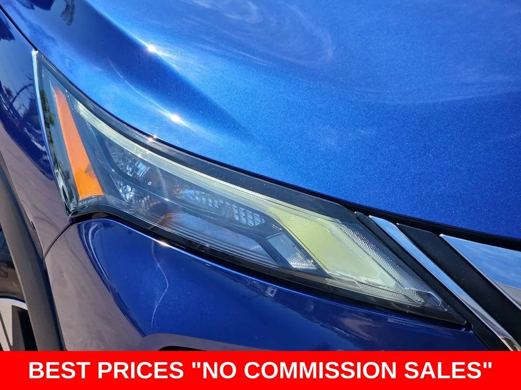 Used 2023 Blue Nissan SV image 32
