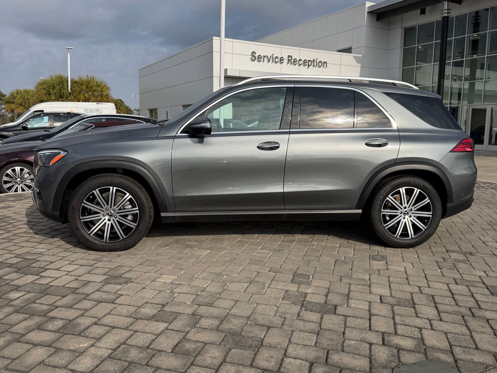 New 2026 Selenite Gray Metallic Mercedes-Benz GLE 350 image 12
