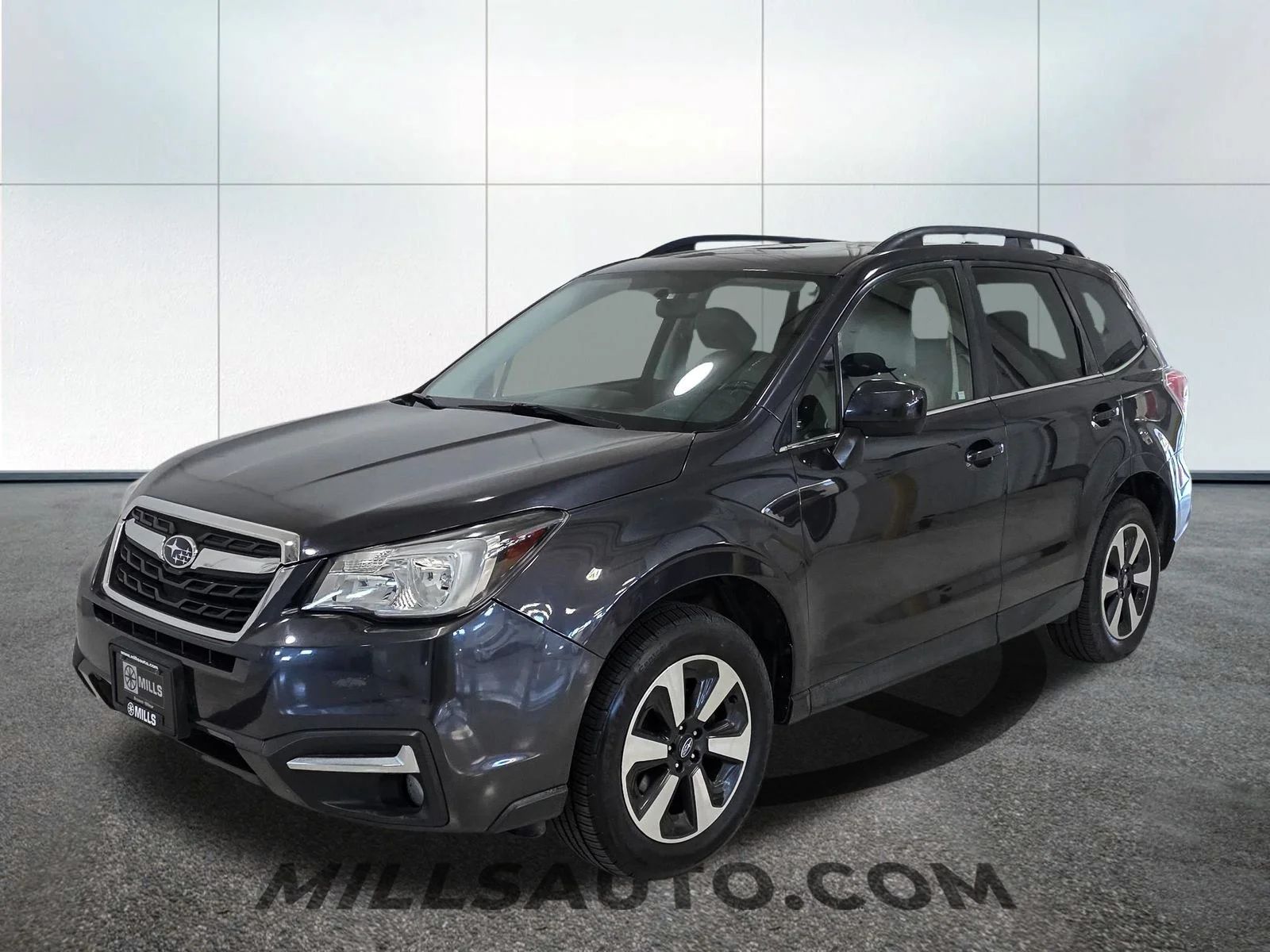 Used 2018 Subaru Forester Limited with VIN JF2SJAJC1JH520040 for sale in Willmar, Minnesota