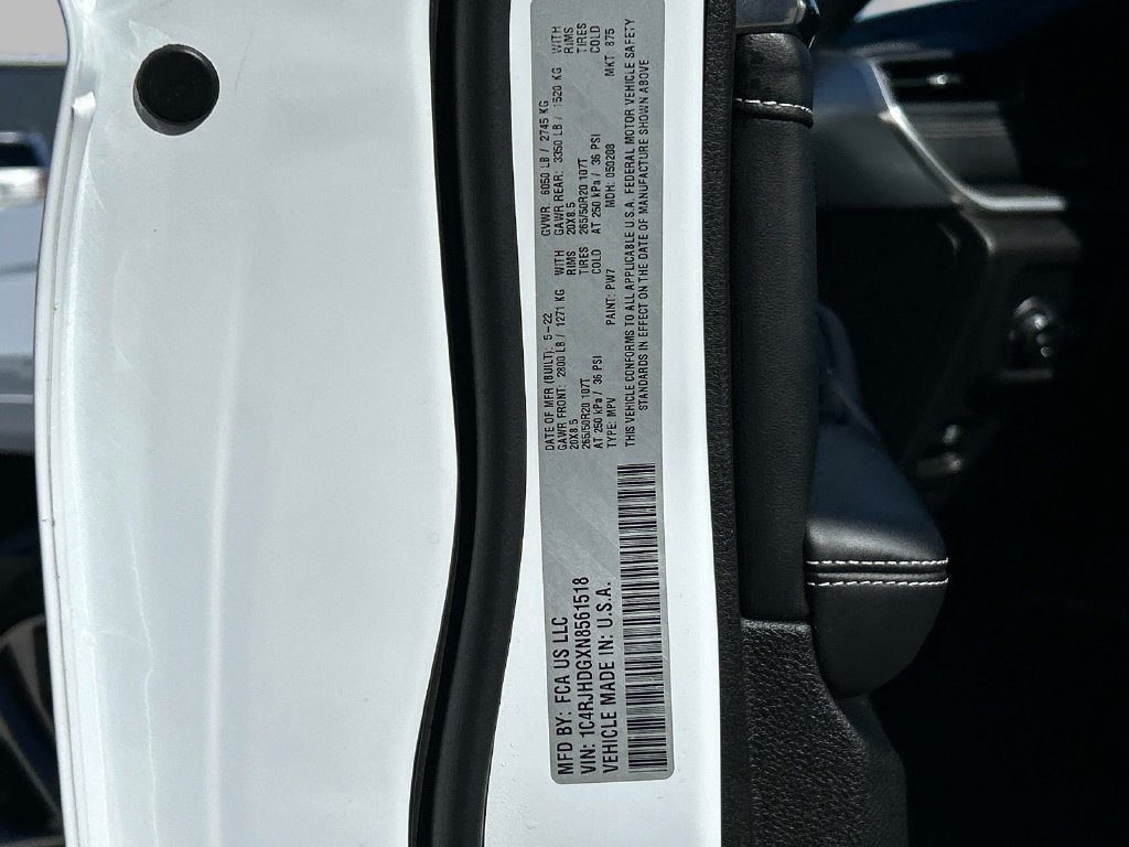 Used 2022 White Jeep Overland image 10