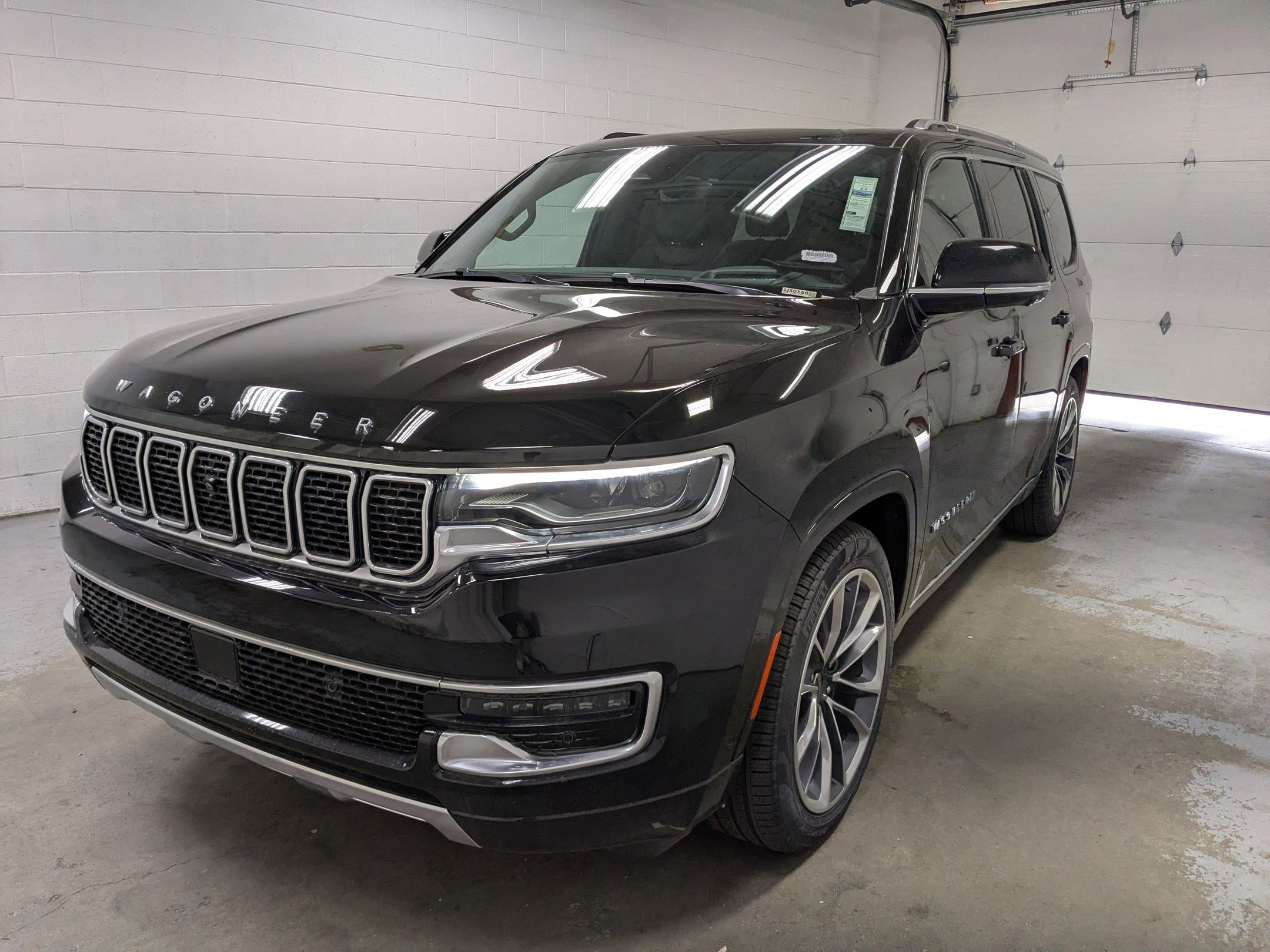 2025 Jeep Wagoneer Series III - Photo 9