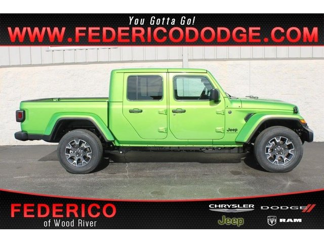 2026 Jeep Gladiator Sahara 4x4