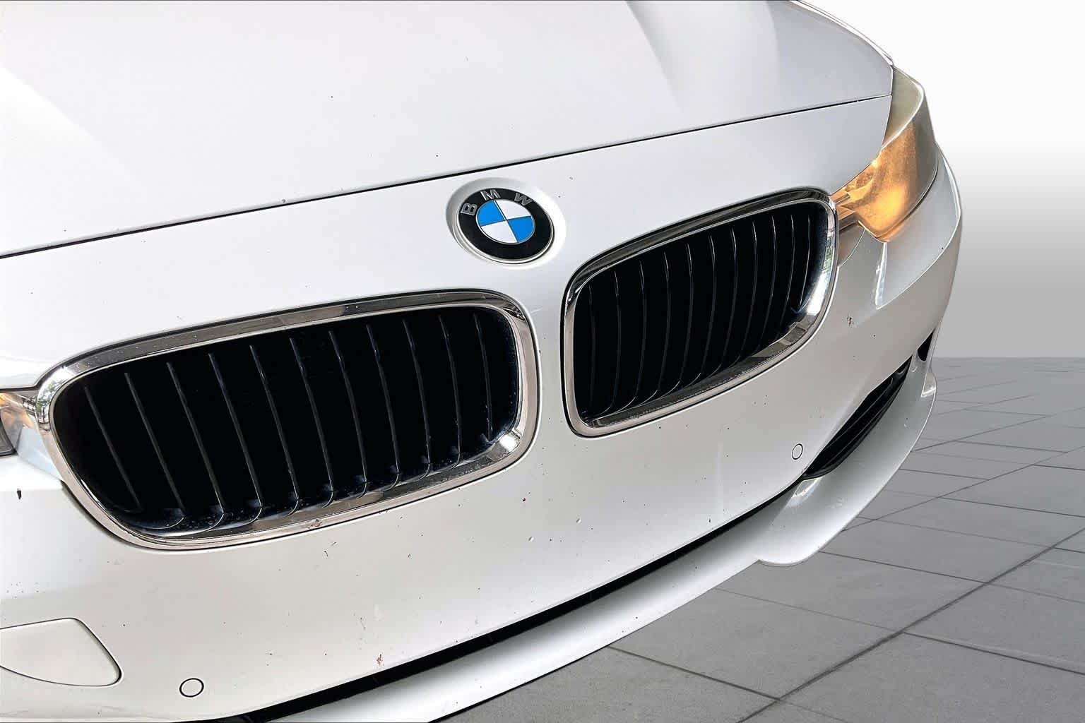 Used 2013 Alpine White BMW 328i image 28