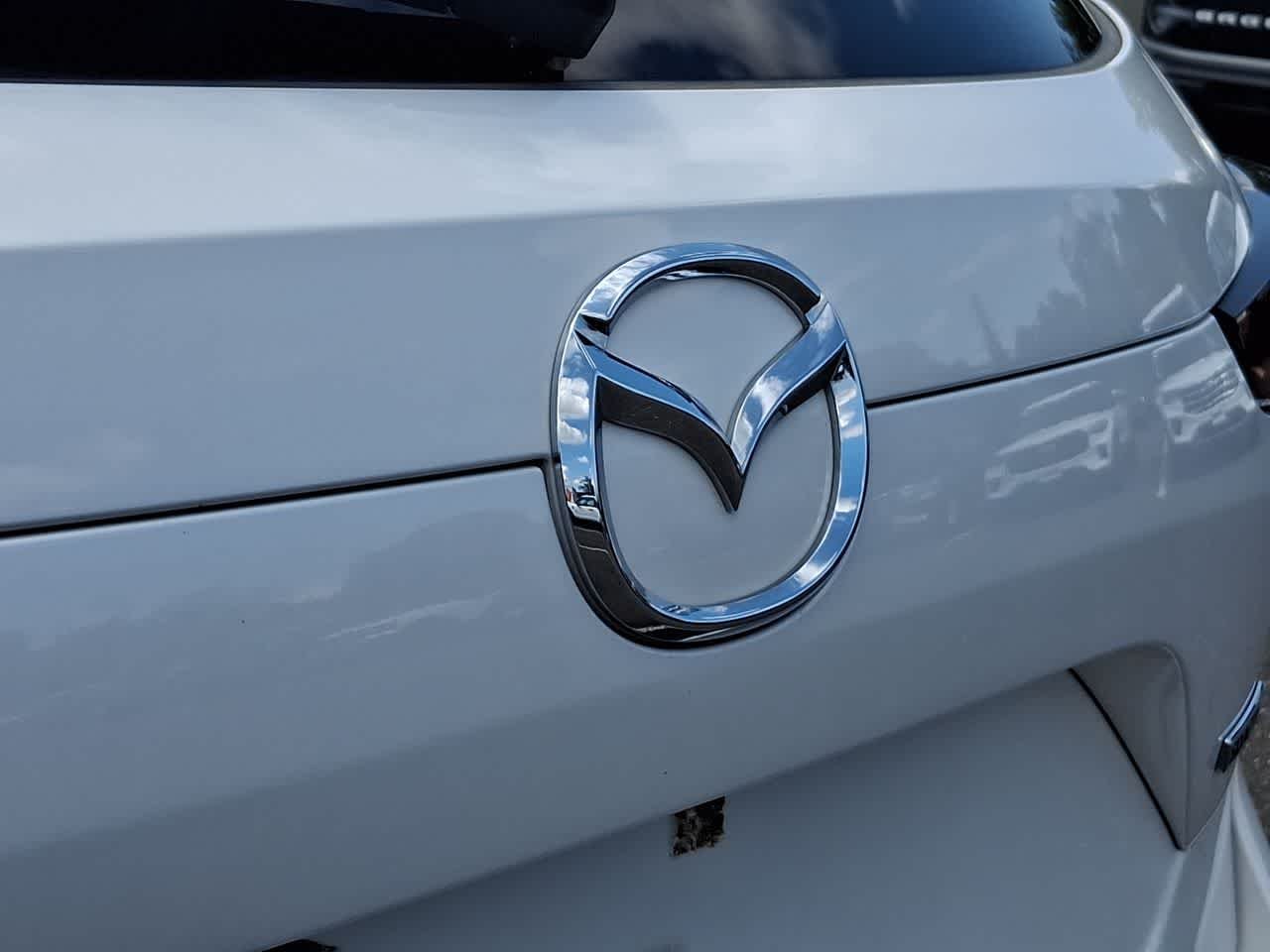 Certified Used 2024 Rhodium White Metallic Mazda 2.5 S Select Package image 28
