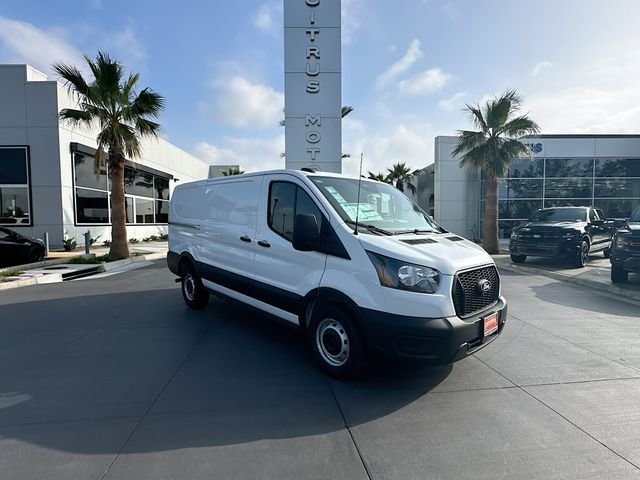 2026 Ford Transit Commercial Base