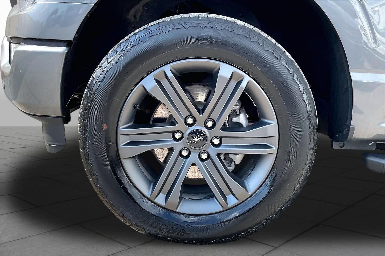 Used 2023 Carbonized Gray Metallic Ford XLT image 11