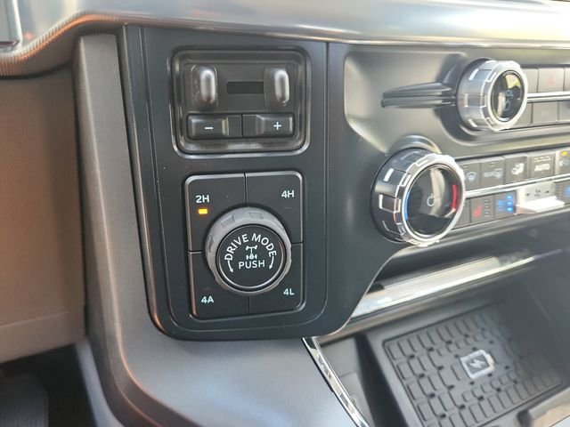 New 2026 Agate Black Metallic Ford Lariat® image 21
