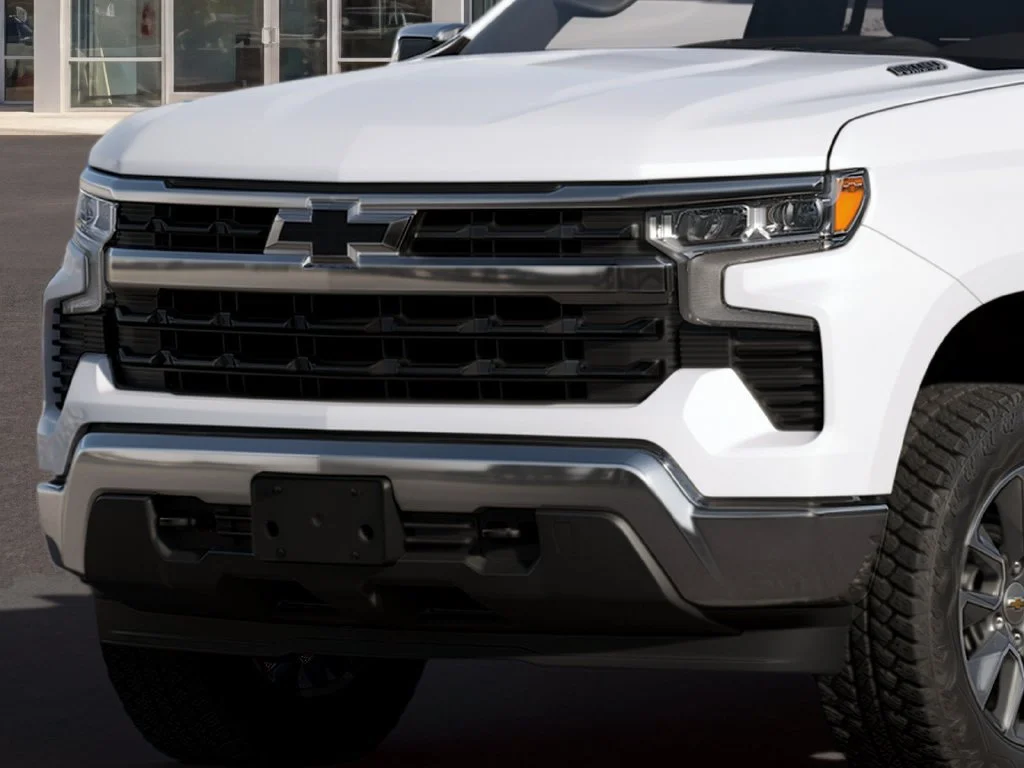 New 2026 Summit White Chevrolet LT image 4