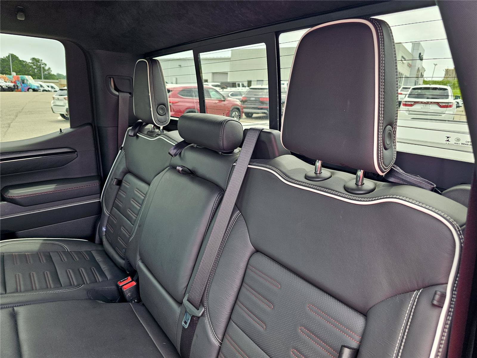 Used 2024 Titanium Rush Metallic GMC AT4X image 34