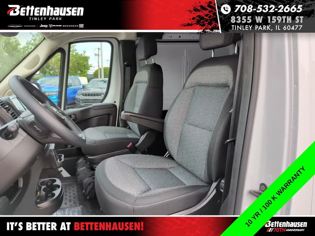 New 2026 Bright White Clearcoat RAM Low Roof image 20