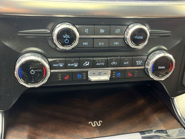 Used 2023 Antimatter Blue Metallic Ford King Ranch image 26