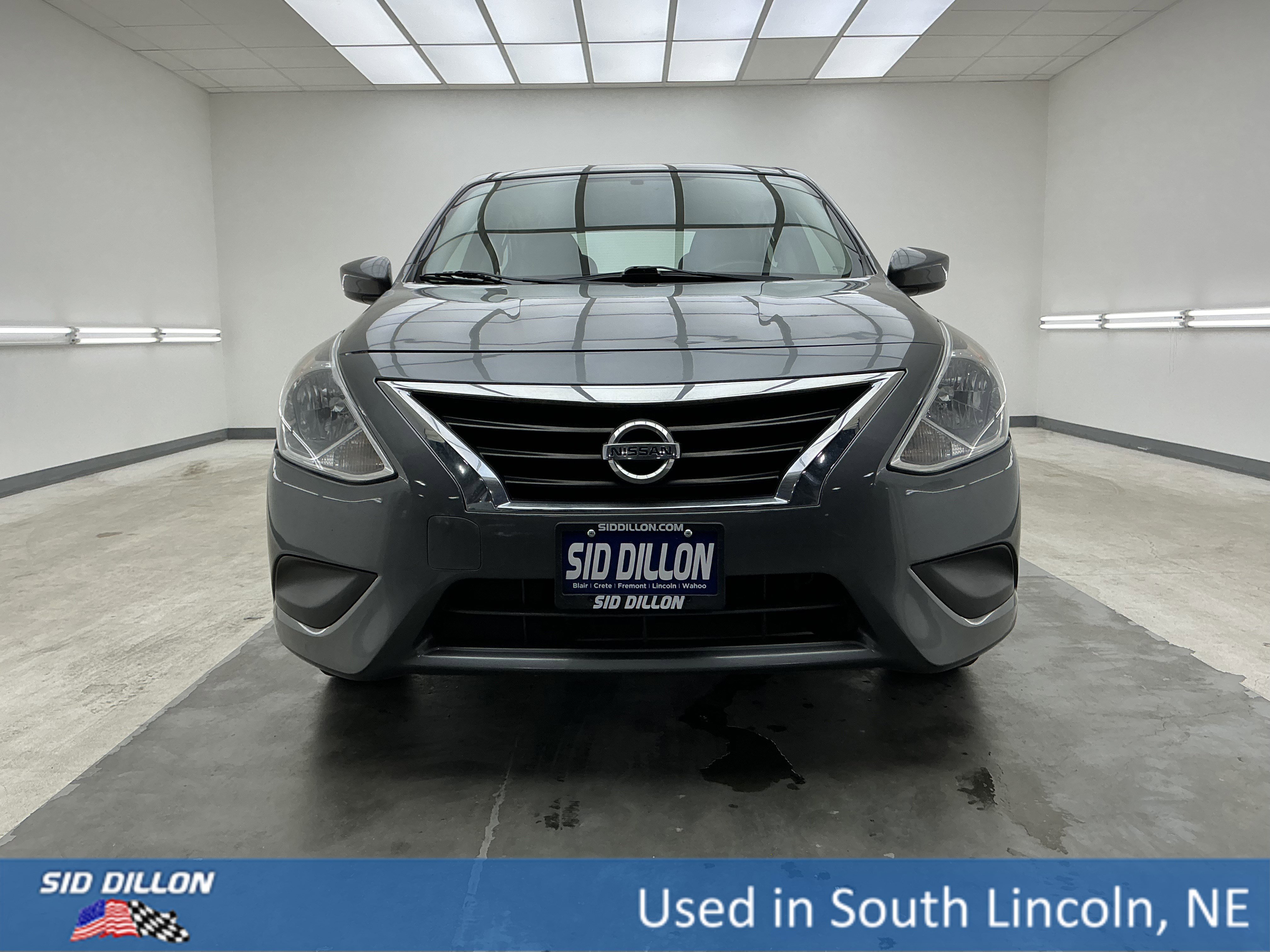 Used 2017 Nissan Versa Sedan SV with VIN 3N1CN7AP4HL804709 for sale in Lincoln, NE