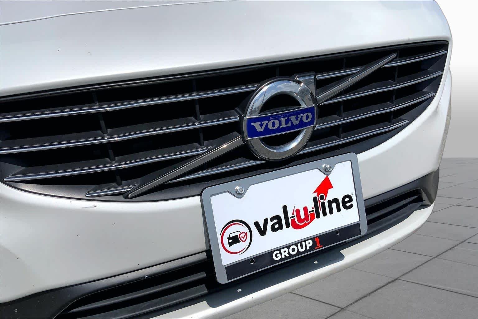 Used 2015 Crystal White Pearl Volvo T5 Drive-E Platinum image 29