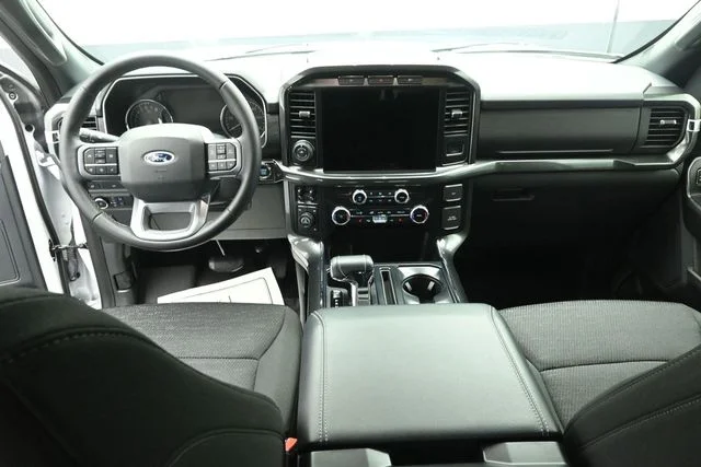 Certified Used 2023 Oxford White Ford XLT image 22