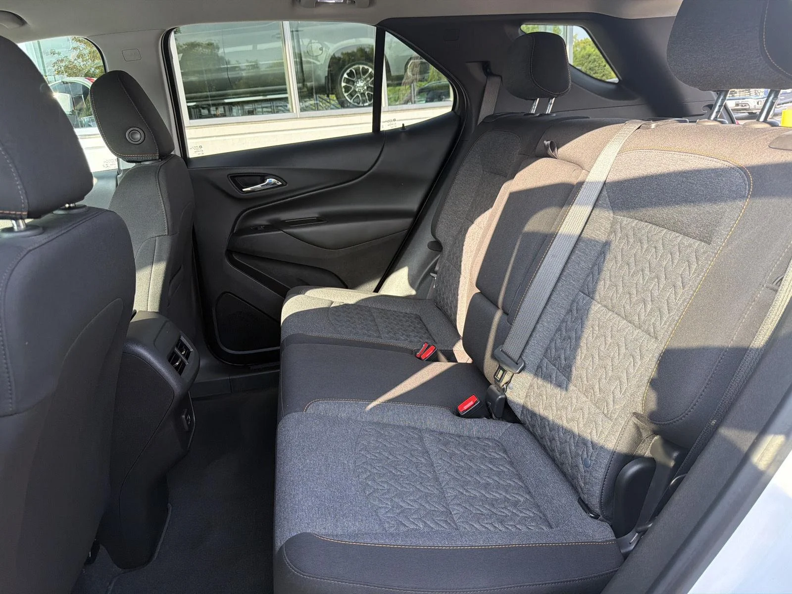 Used 2022 Summit White Chevrolet LT image 35