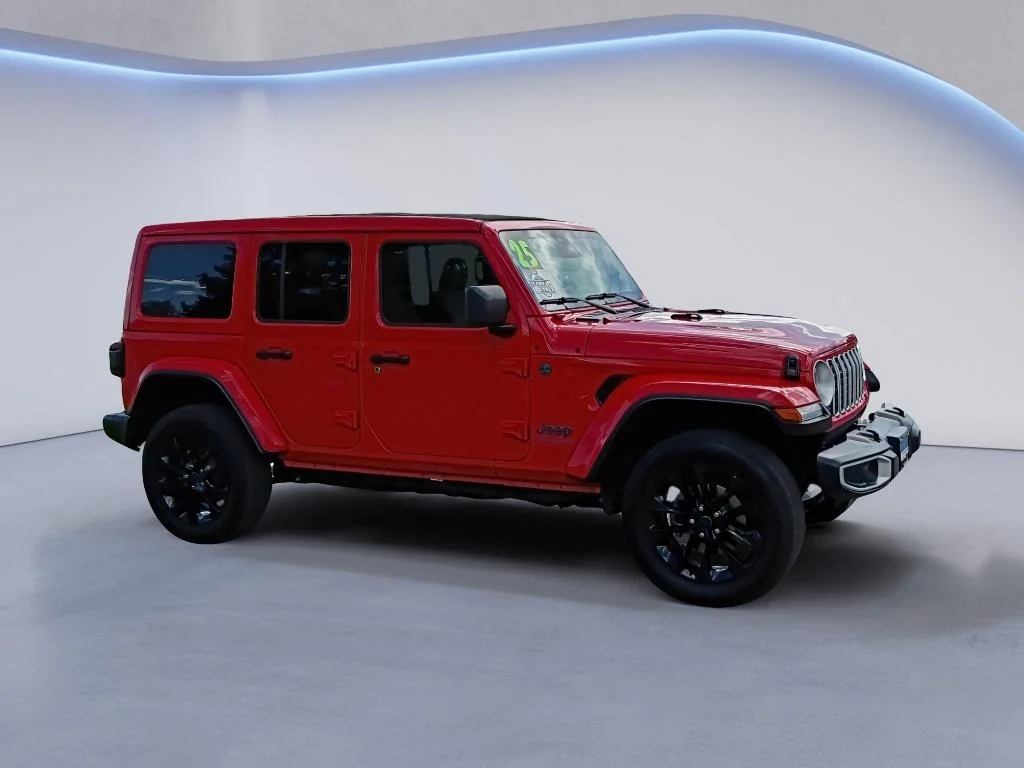 Used 2025 Firecracker Red Clearcoat Jeep Sahara image 8