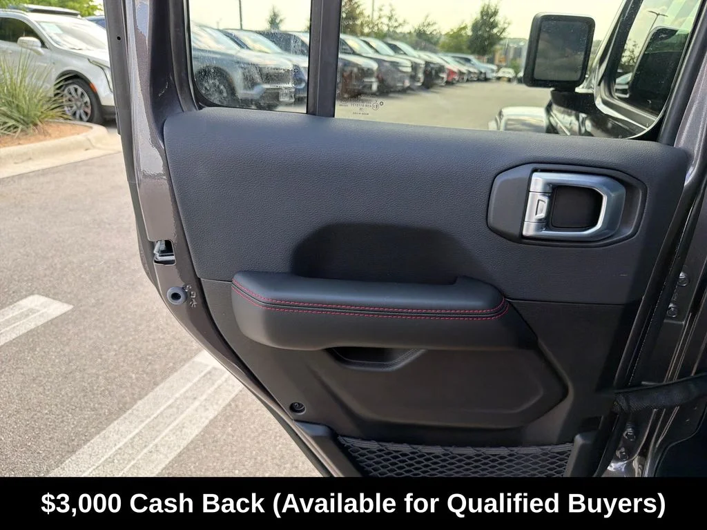 New 2026 Granite Crystal Metallic Clearcoat Jeep Rubicon X image 30