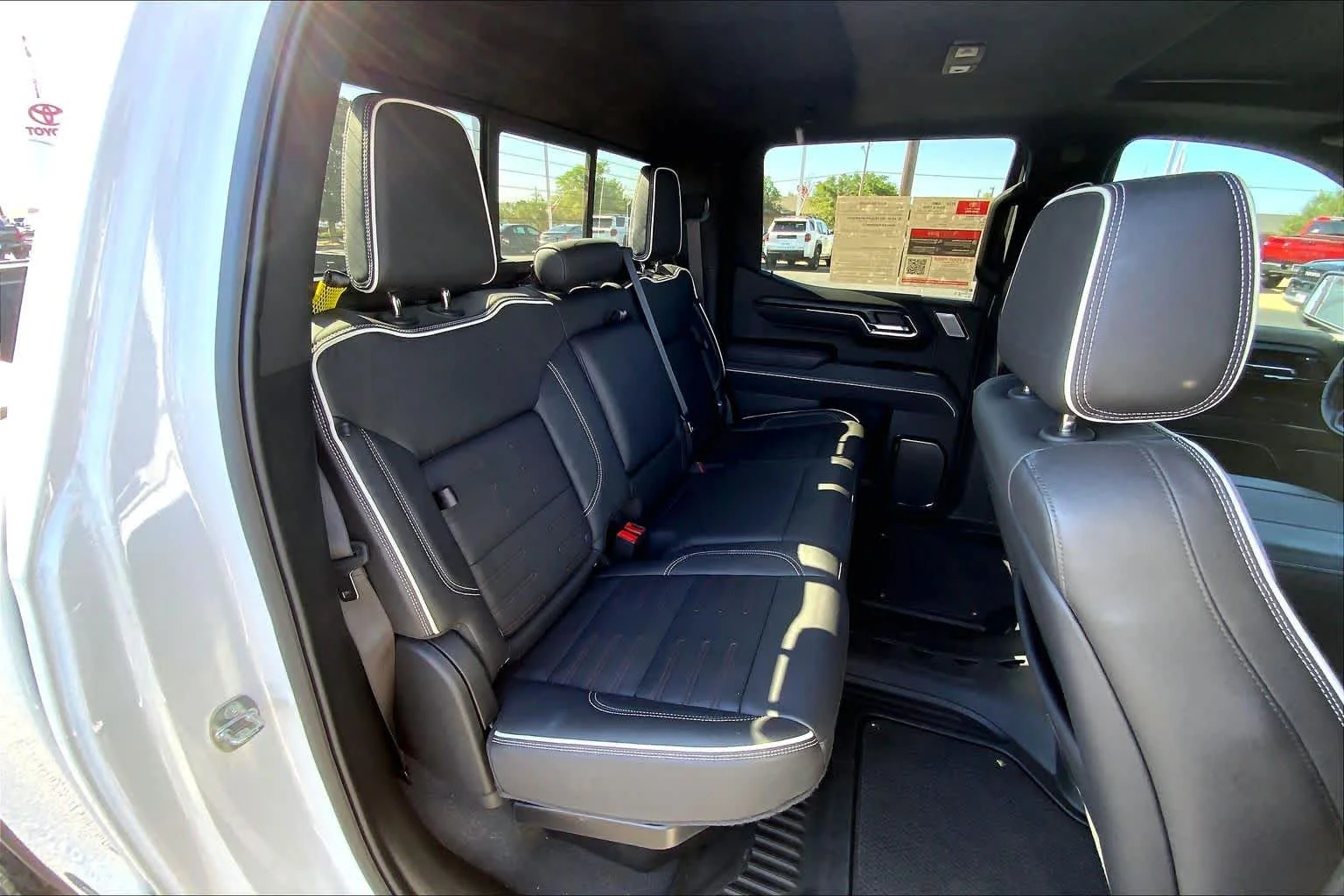 2024 GMC Sierra 1500 AT4X - Photo 20