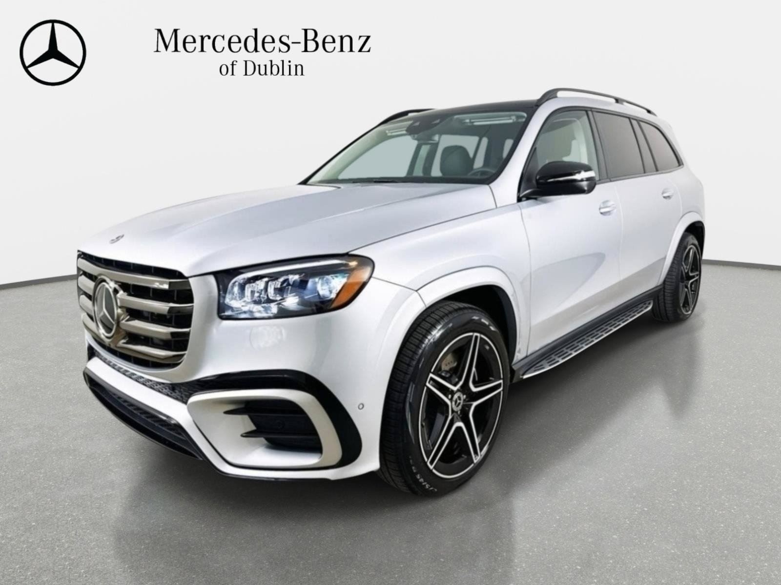 Used 2026  Mercedes-Benz GLS 450 image 1