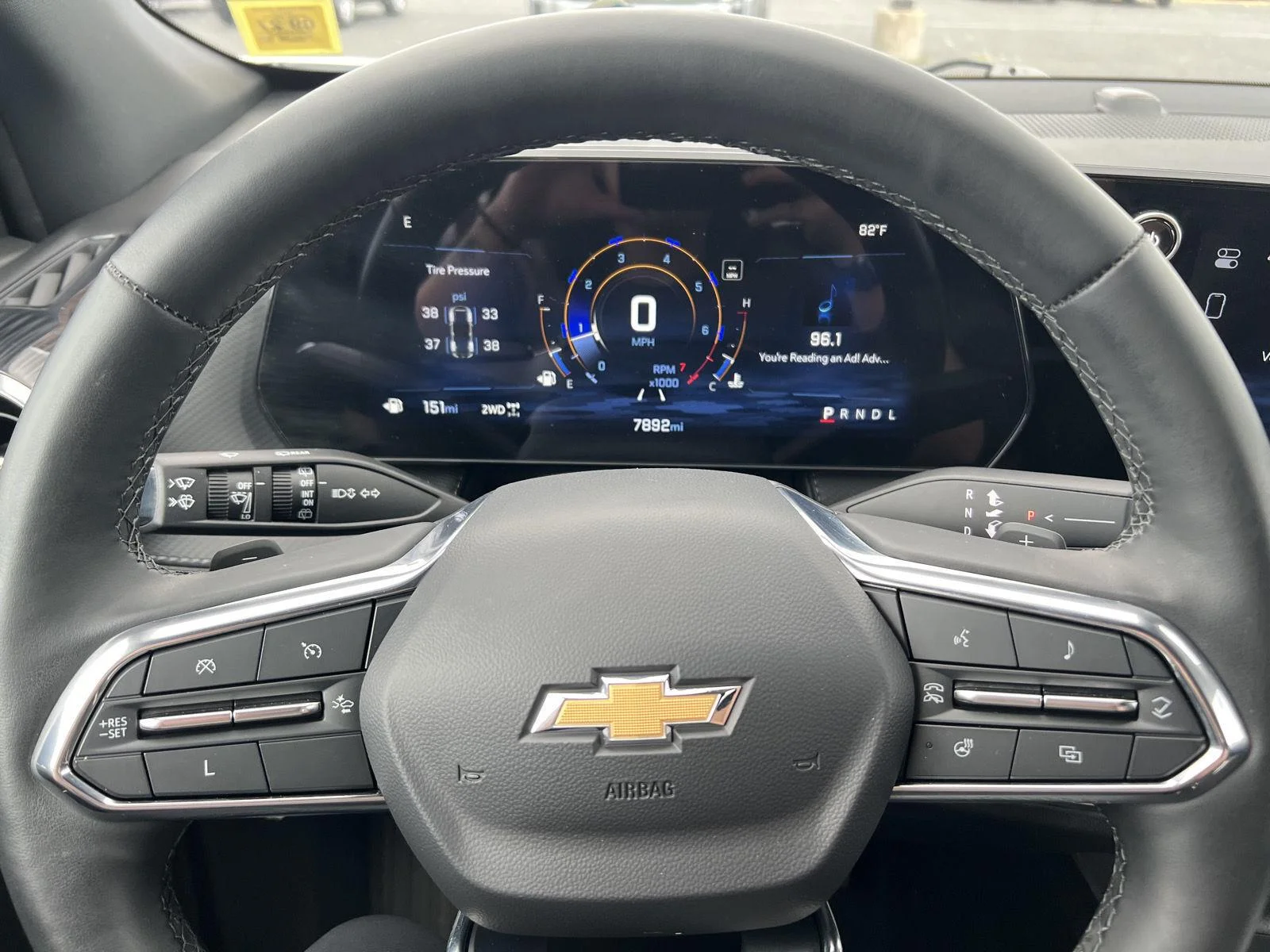 Used 2025 Summit White Chevrolet LT image 16