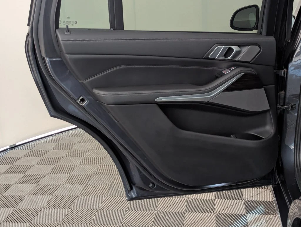 Certified Used 2020 Gray BMW xDrive40i image 55