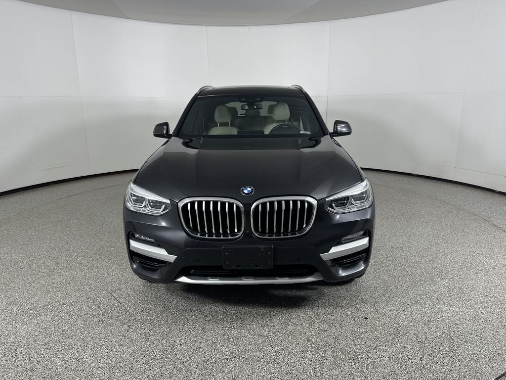 Used 2020 Dark Graphite Metallic BMW xDrive30i image 3