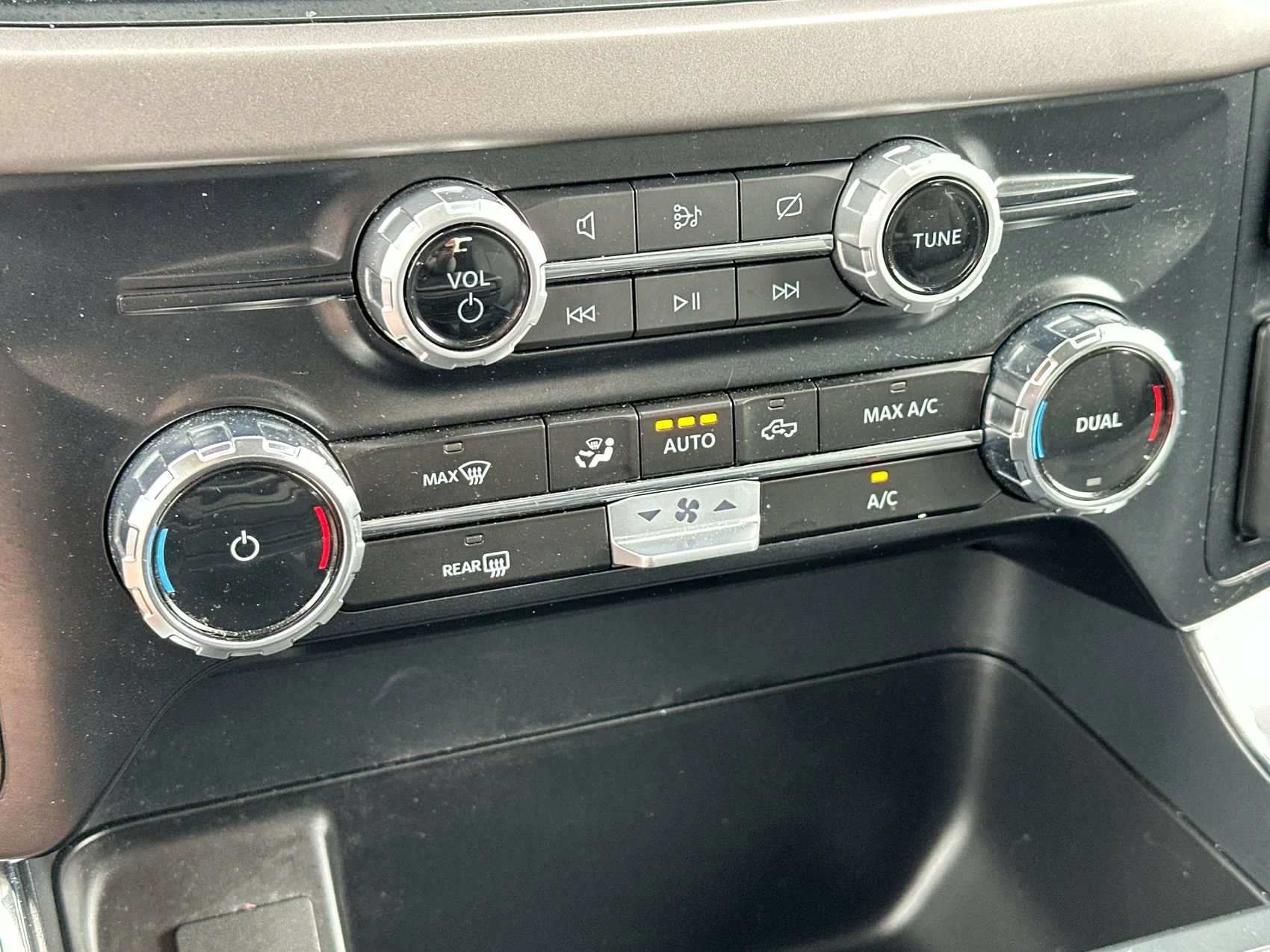 2024 Ford F-150 XLT - Photo 19