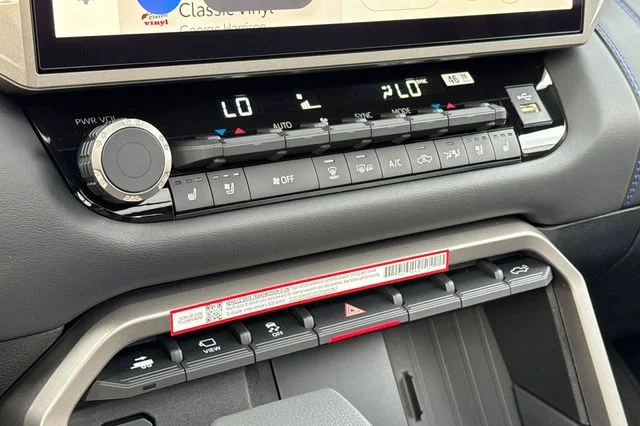 2026 Toyota Tundra Platinum - Photo 23