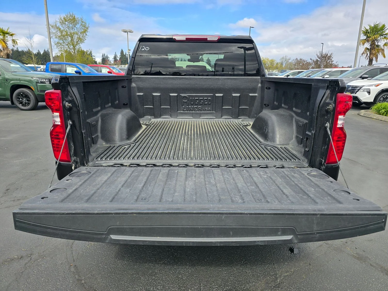 2025 Chevrolet Silverado 1500 LT - Photo 36