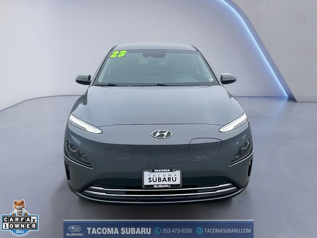 Used 2023 Gray Hyundai SE image 8