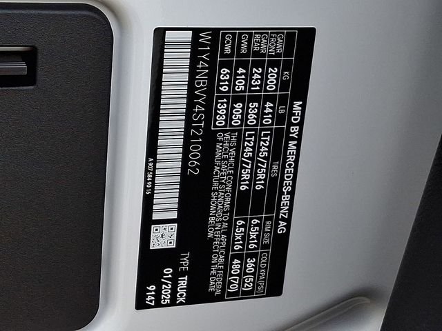 New 2025 Arctic+White Mercedes-Benz Cargo 144 WB image 20