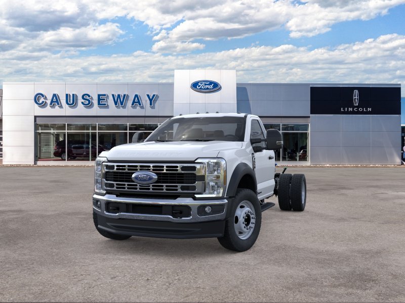 New 2026 Oxford White Ford F-550® XL image 2
