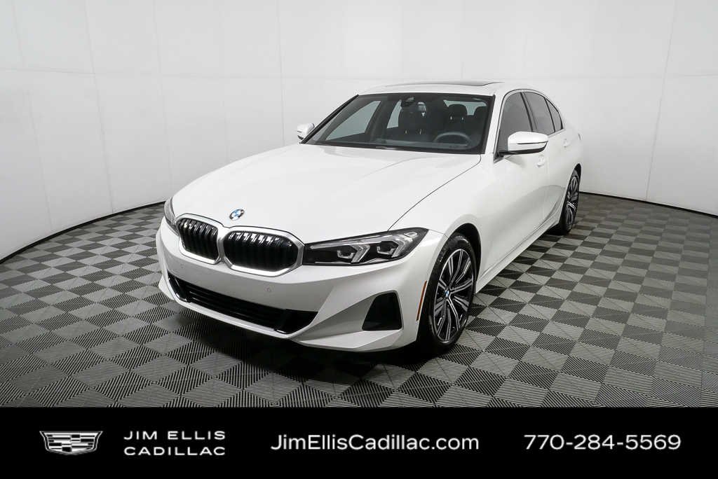 2025 BMW 3 Series 330i - Photo 26