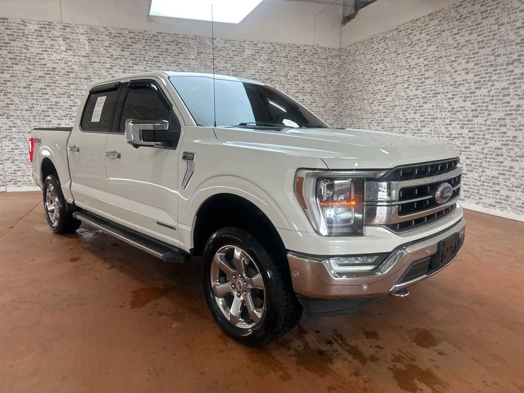 Used 2021 Space White Metallic Ford Lariat image 1
