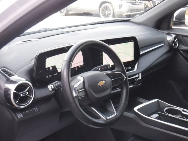 2025 Chevrolet Equinox LT - Photo 11