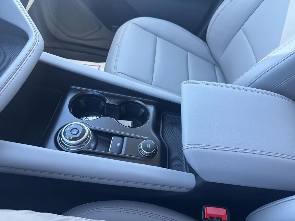 New 2026 Black Ford Active image 40
