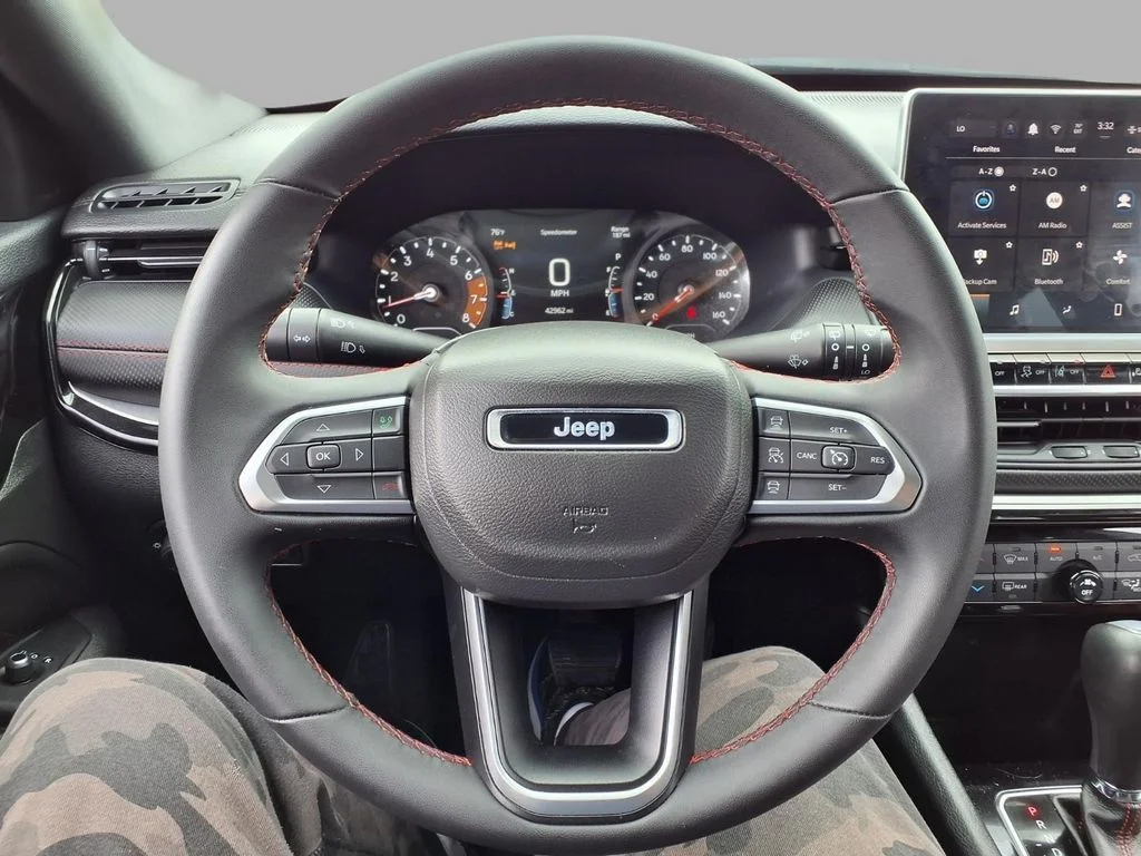 2025 Jeep Compass Trailhawk - Photo 15
