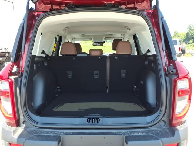 New 2026 Ruby Red Metallic Tinted Clearcoat Ford Outer Banks image 13