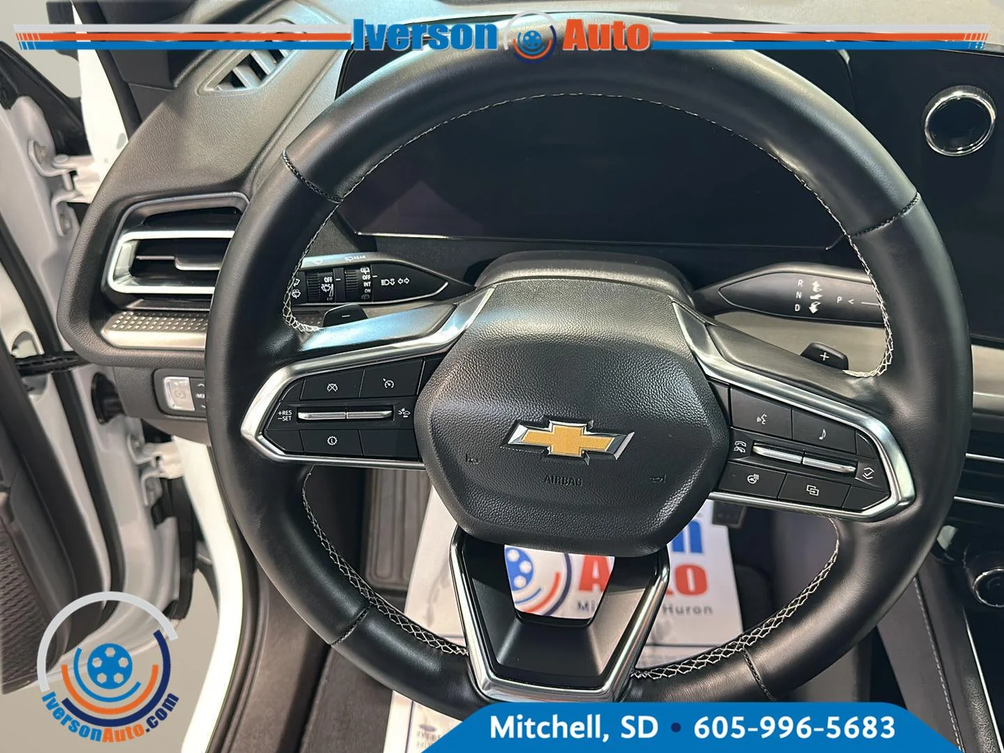 Used 2026 Summit White CHEVROLET AWD 4DR LT W/2LT image 16