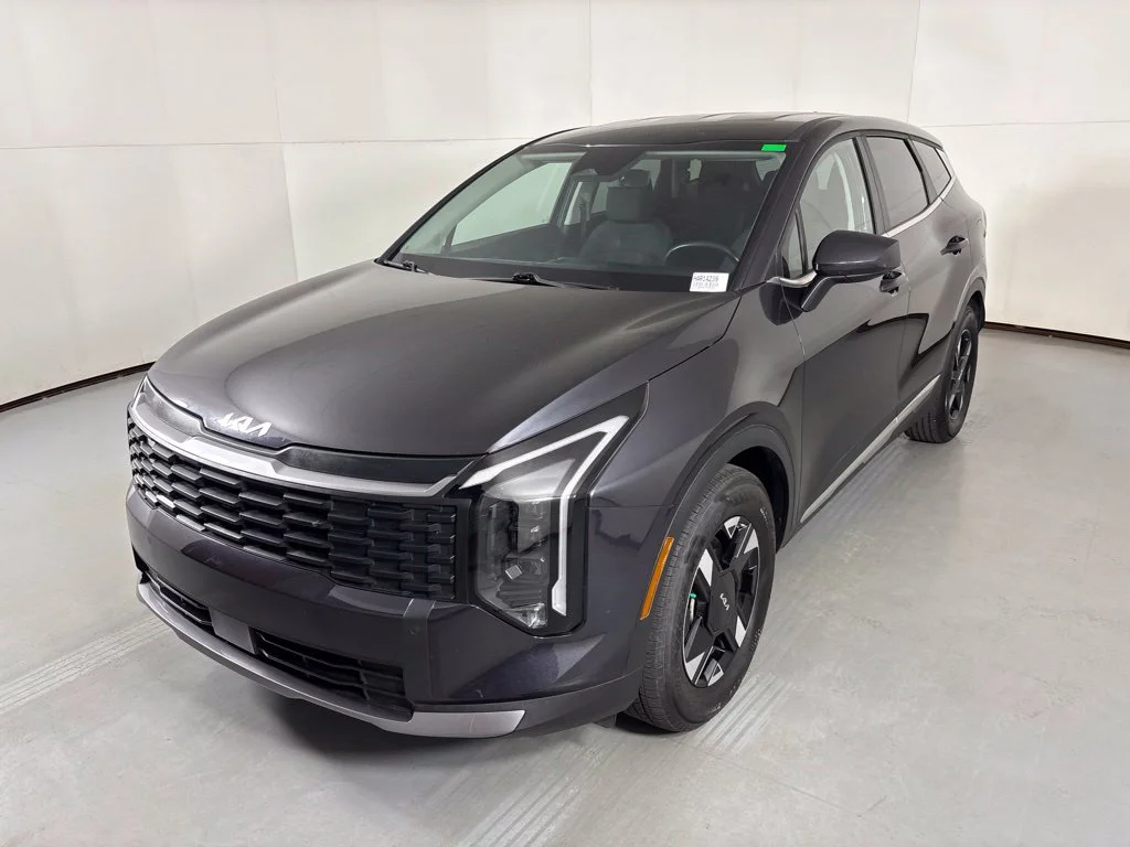 Used 2026 Gray Kia LX image 4