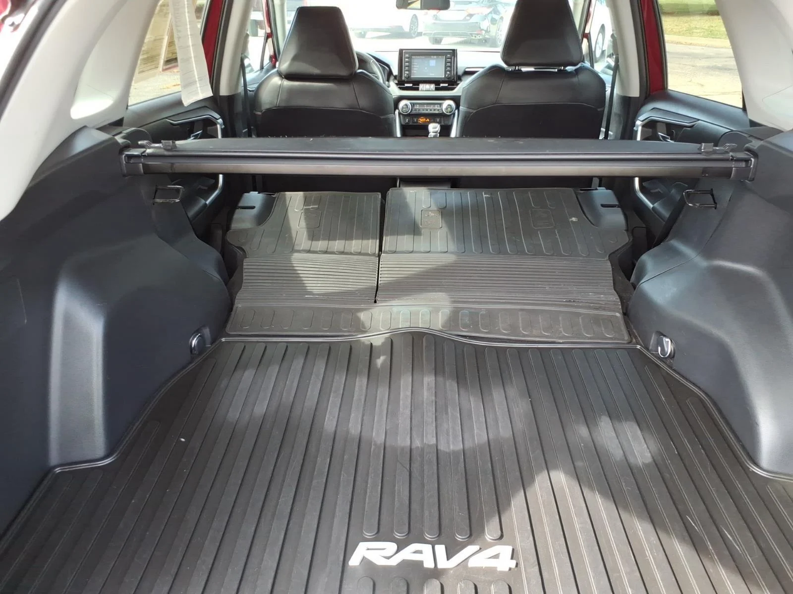 Used 2019 Ruby Flare Pearl Toyota XLE Premium image 25