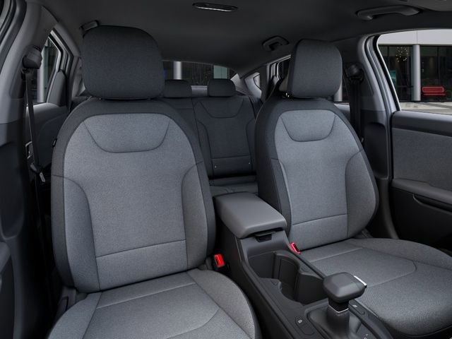 New 2026 Snow White Pearl Kia LXS image 15