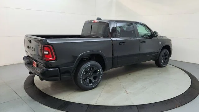 New 2026 Diamond Black Crystal Pearl-Coat Exterior Paint RAM Big Horn/Lone Star image 10