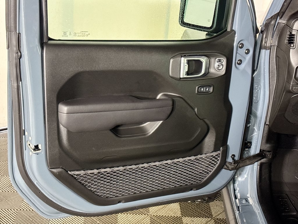 New 2026 Anvil Clear-Coat Exterior Paint Jeep Willys image 10