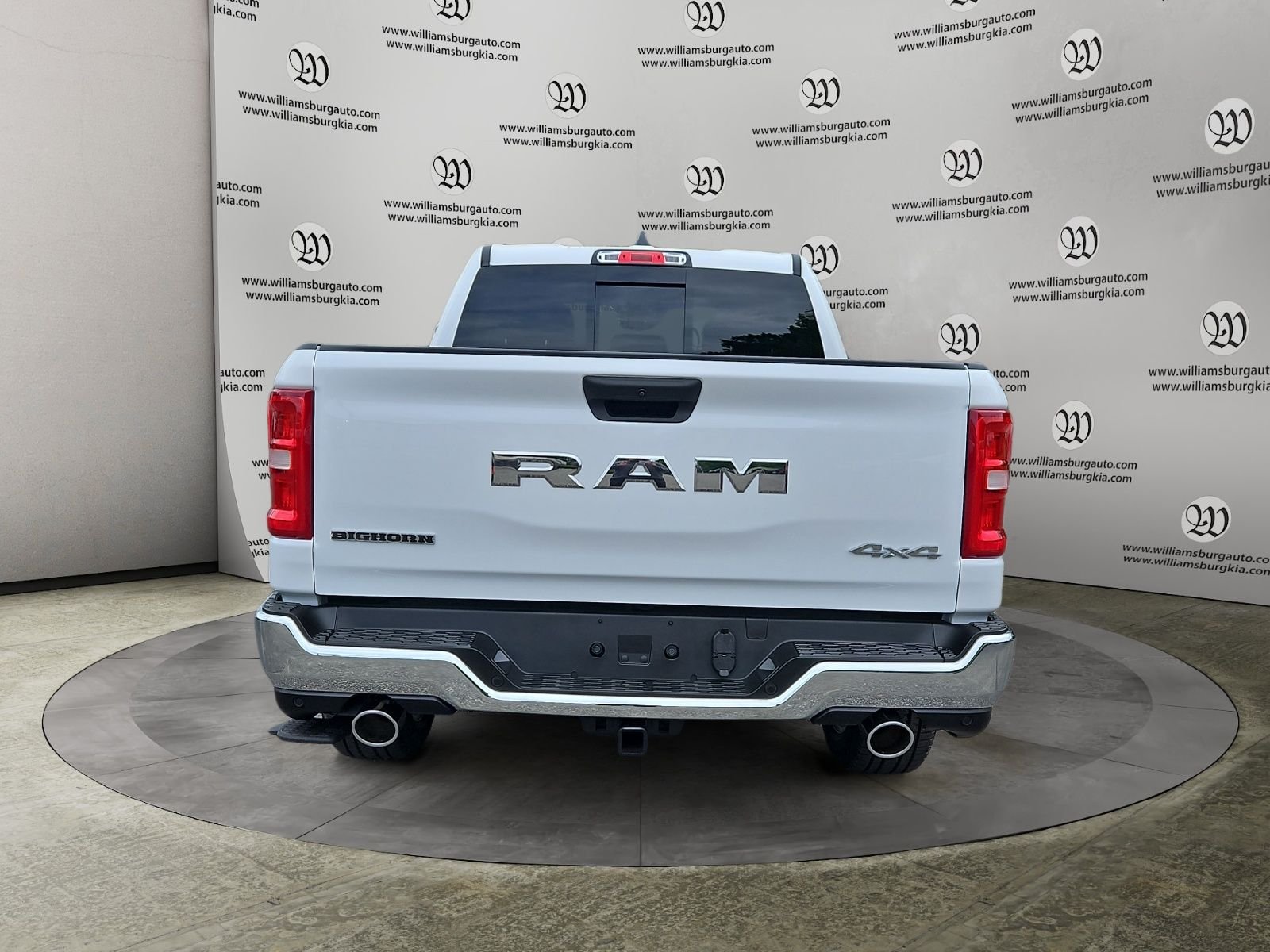 New 2026 Bright White Clear-Coat Exterior Paint RAM Big Horn/Lone Star image 4