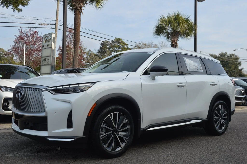2026 INFINITI QX60 LUXE AWD's photo