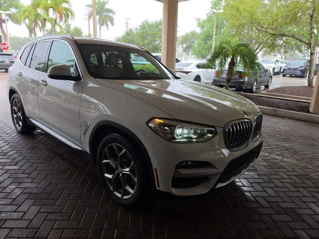 2020 BMW X3 xDrive30i's photo