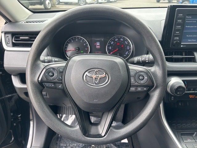 Used 2020 Midnight Black Metallic Toyota XLE image 20