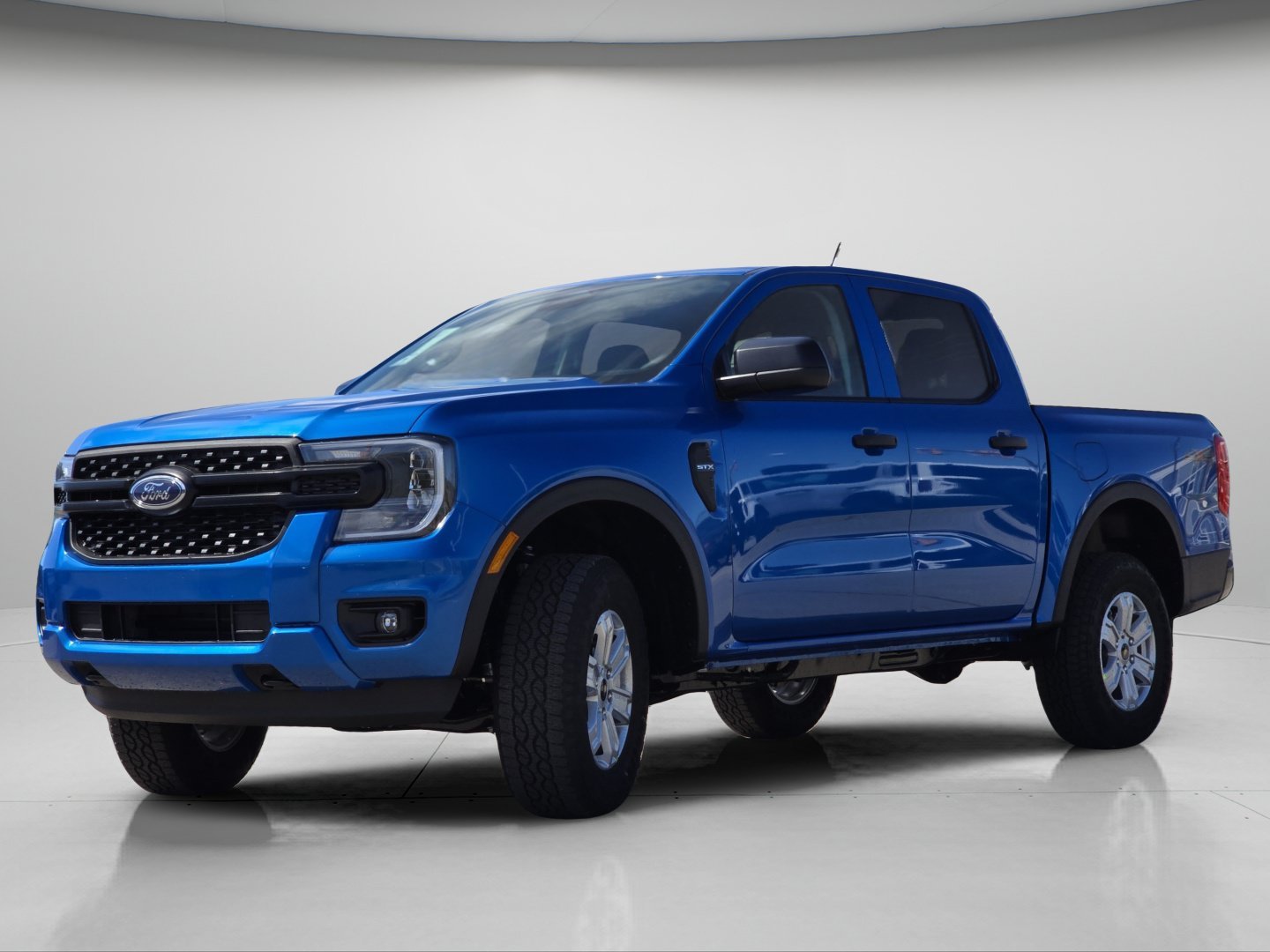 New 2026 Velocity Blue Metallic Ford XL image 16